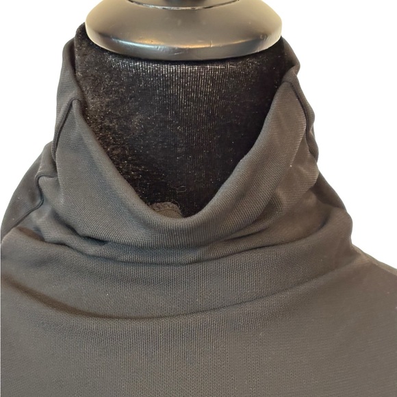 DKNY Black Stretch Sleeveless Turtleneck Top - Picture 4 of 8